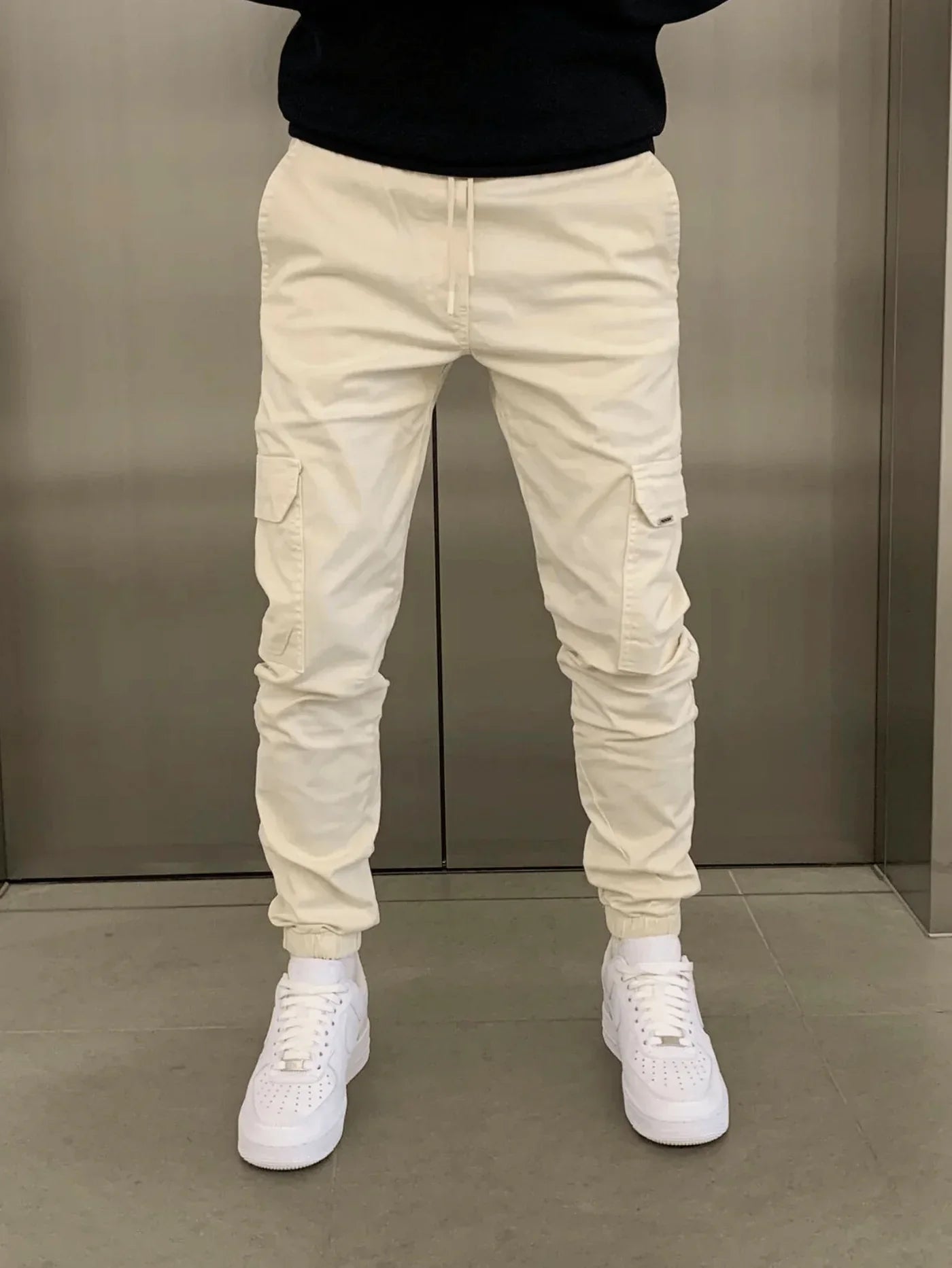 STEFANO™ | NYÚLÓ KÉNYELMES KARGÓNADRÁG