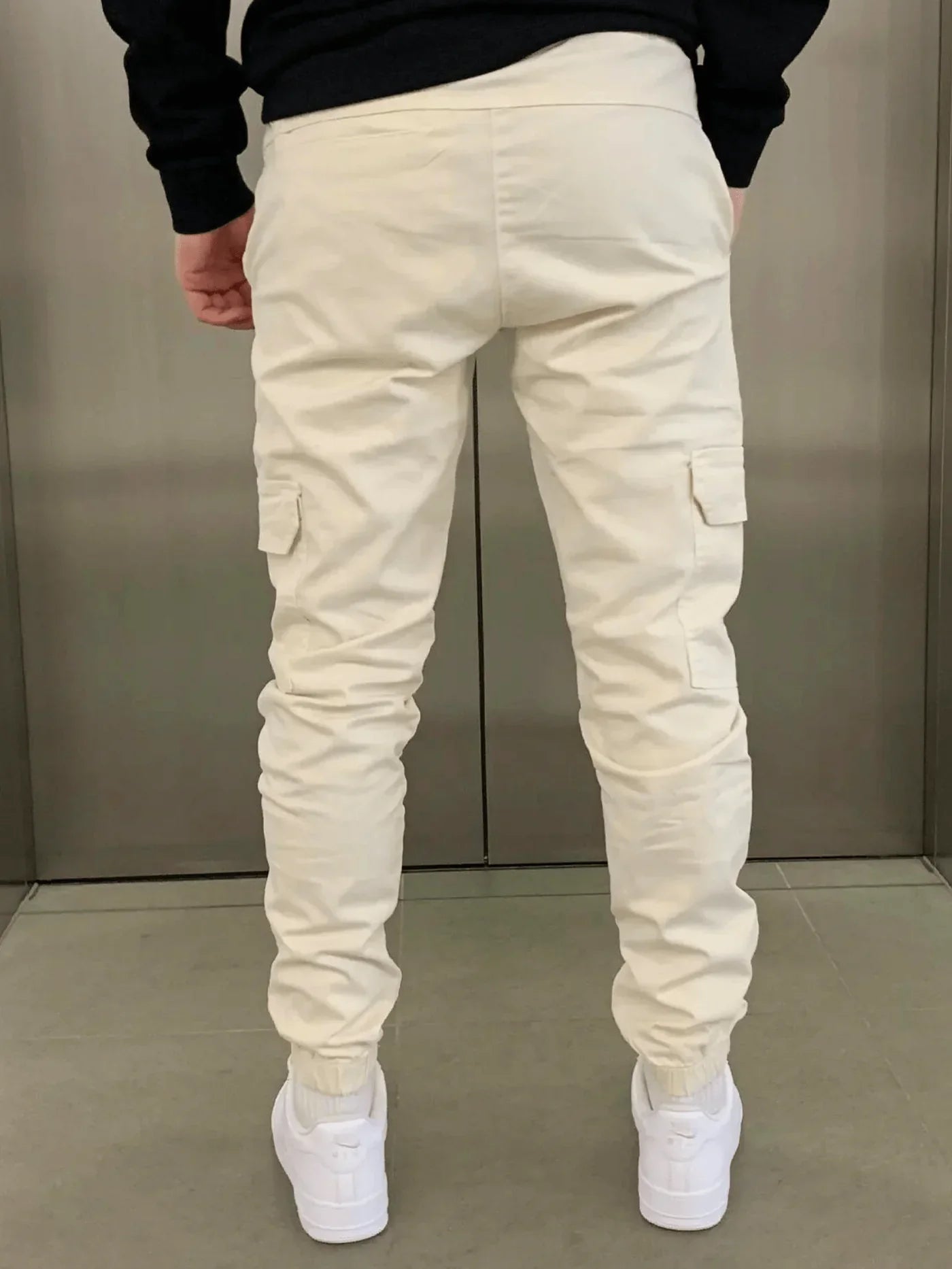 STEFANO™ | NYÚLÓ KÉNYELMES KARGÓNADRÁG