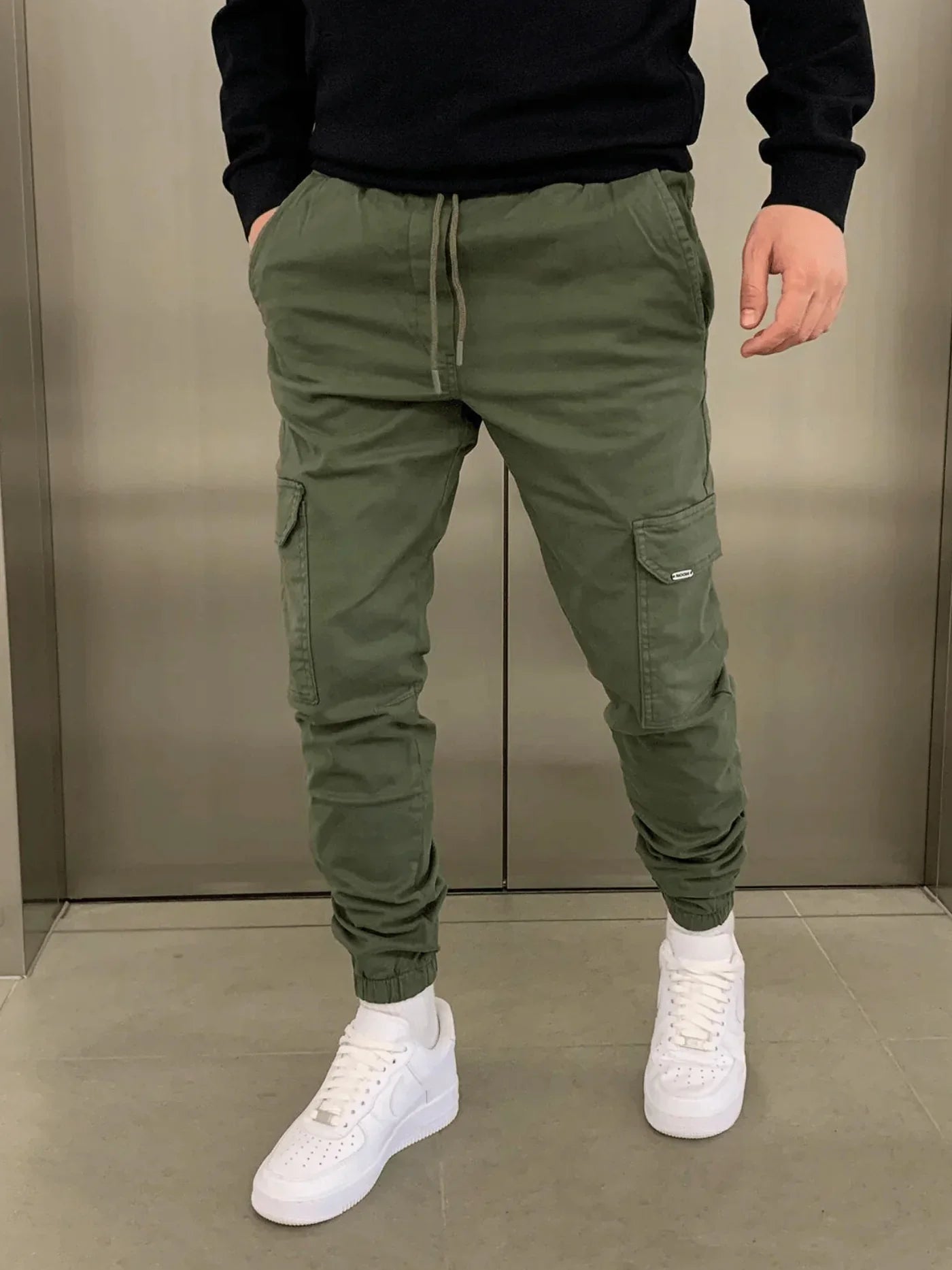 STEFANO™ | NYÚLÓ KÉNYELMES KARGÓNADRÁG