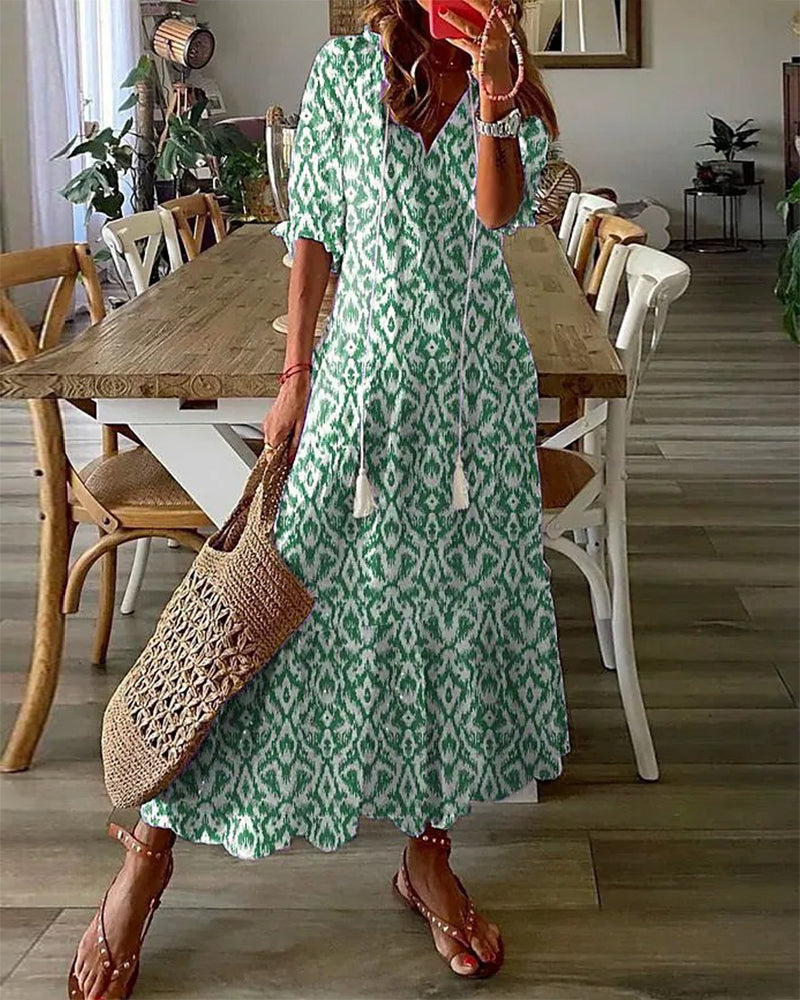 AVA™ | ELEGÁNS RUHA KELLEMEZŐ FORMÁVAL