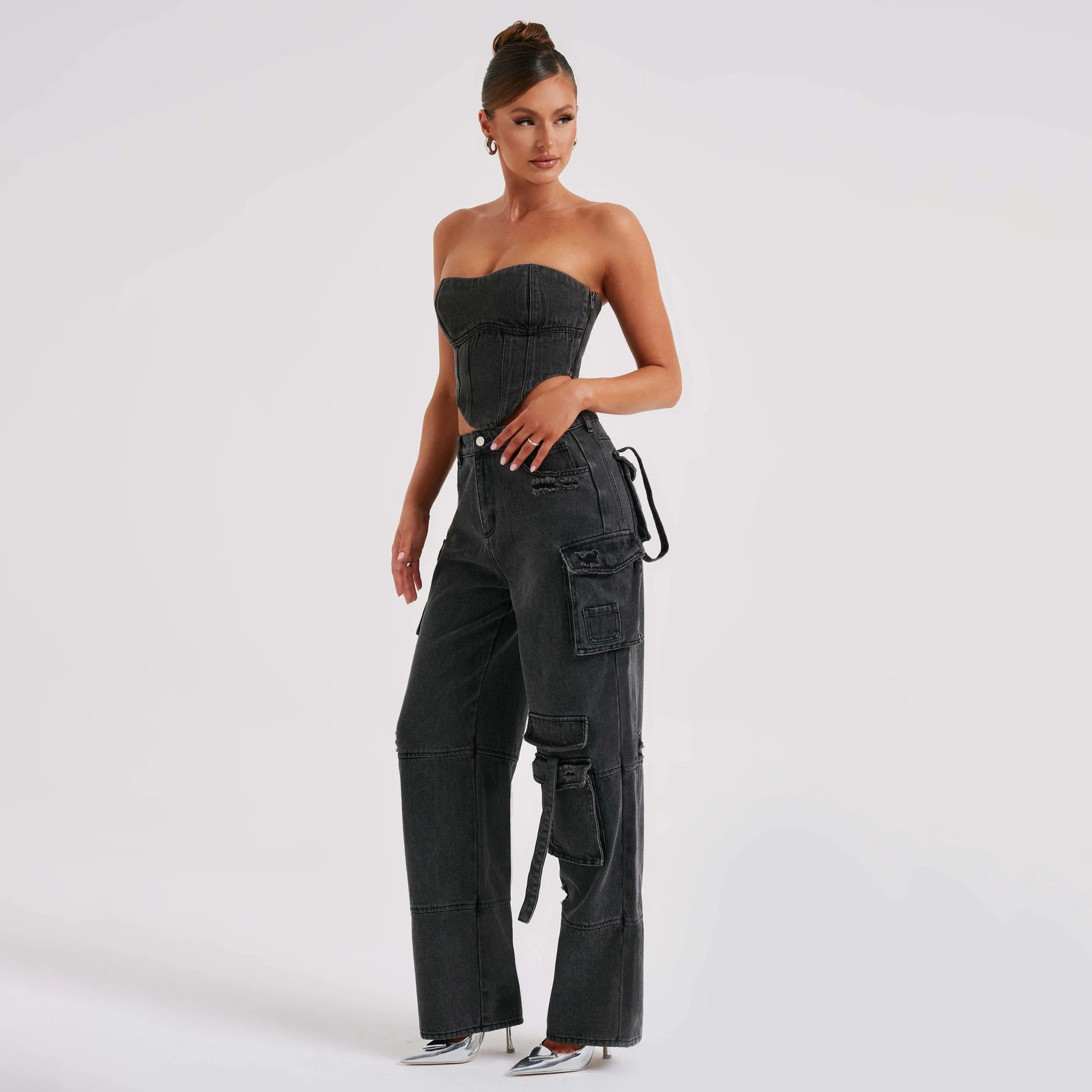 Női Jumpsuit – Pánt Nélküli Korsett Illeszkedés – Széles Cargo Nadrág – Hasznos Részletek