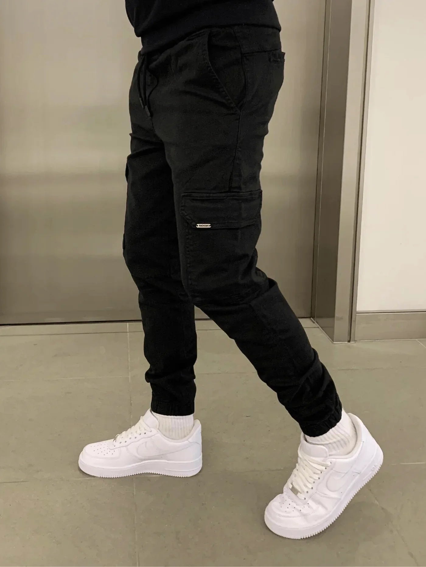 STEFANO™ | NYÚLÓ KÉNYELMES KARGÓNADRÁG