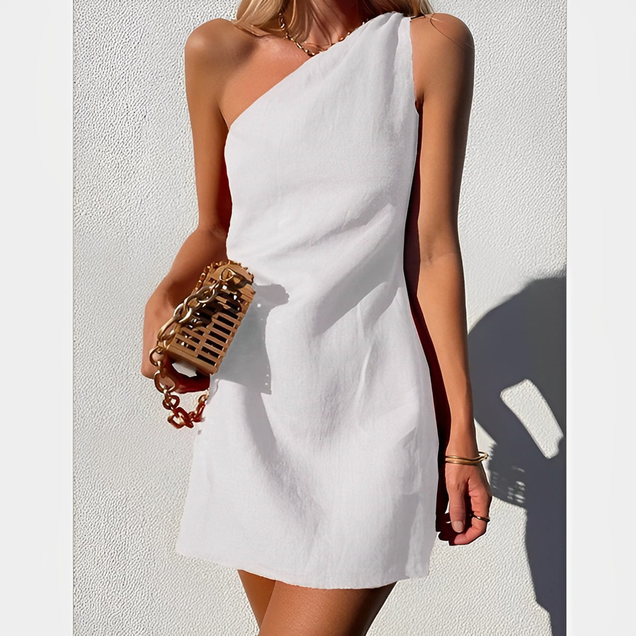Női Ruha - Egyvállas Design - Elegáns Modell - Légi Anyagok - Minimalista Szabás
