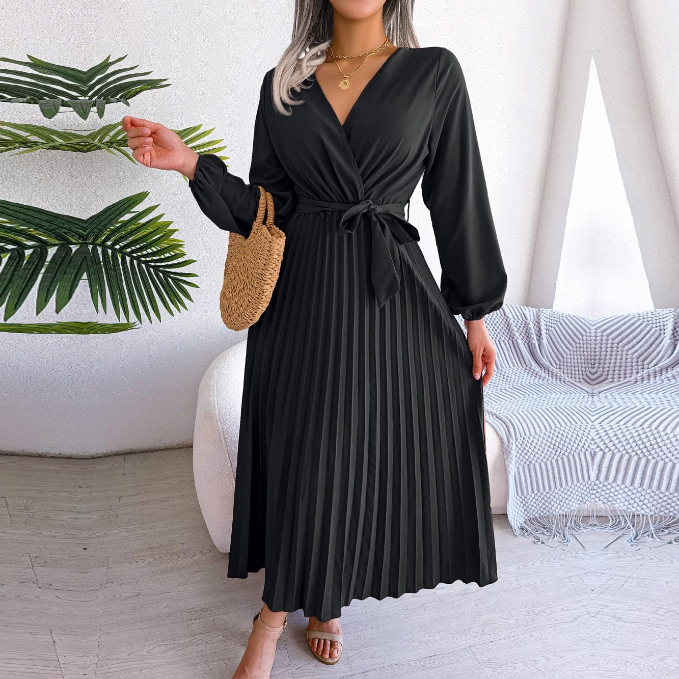 Amy™ Fekete Elegáns Maxi Ruha V-nyakkal Ünnepi Boho Stílusban